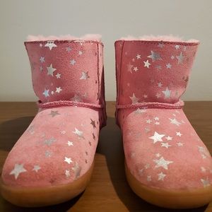 UGG T Keelan Stars Boot, Wild Berry